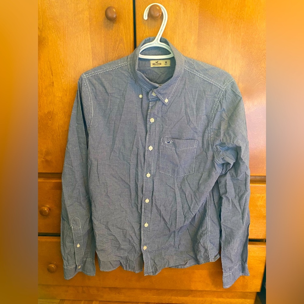 Hollister grey casual button up shirt